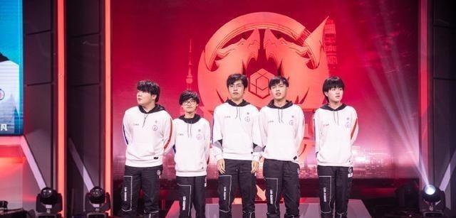 期间及其准 期间及其准