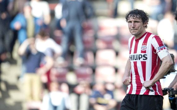 得格外低迷 得格外低迷